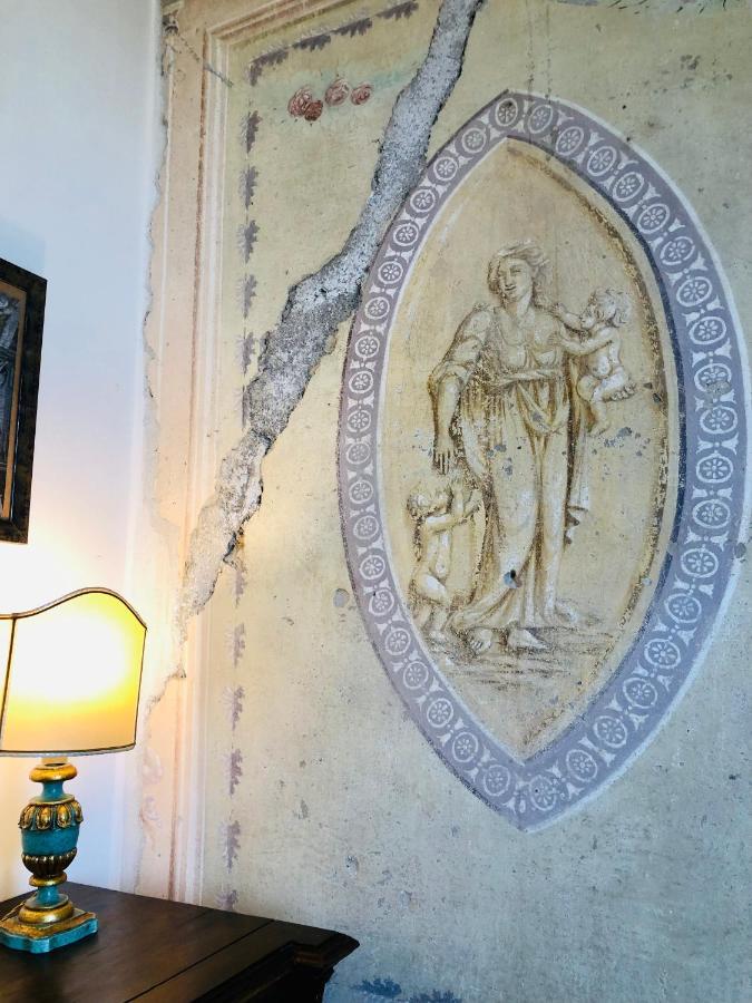 “Attico Garibaldi” Nel Cuore Della Toscana Sinalunga Exterior photo